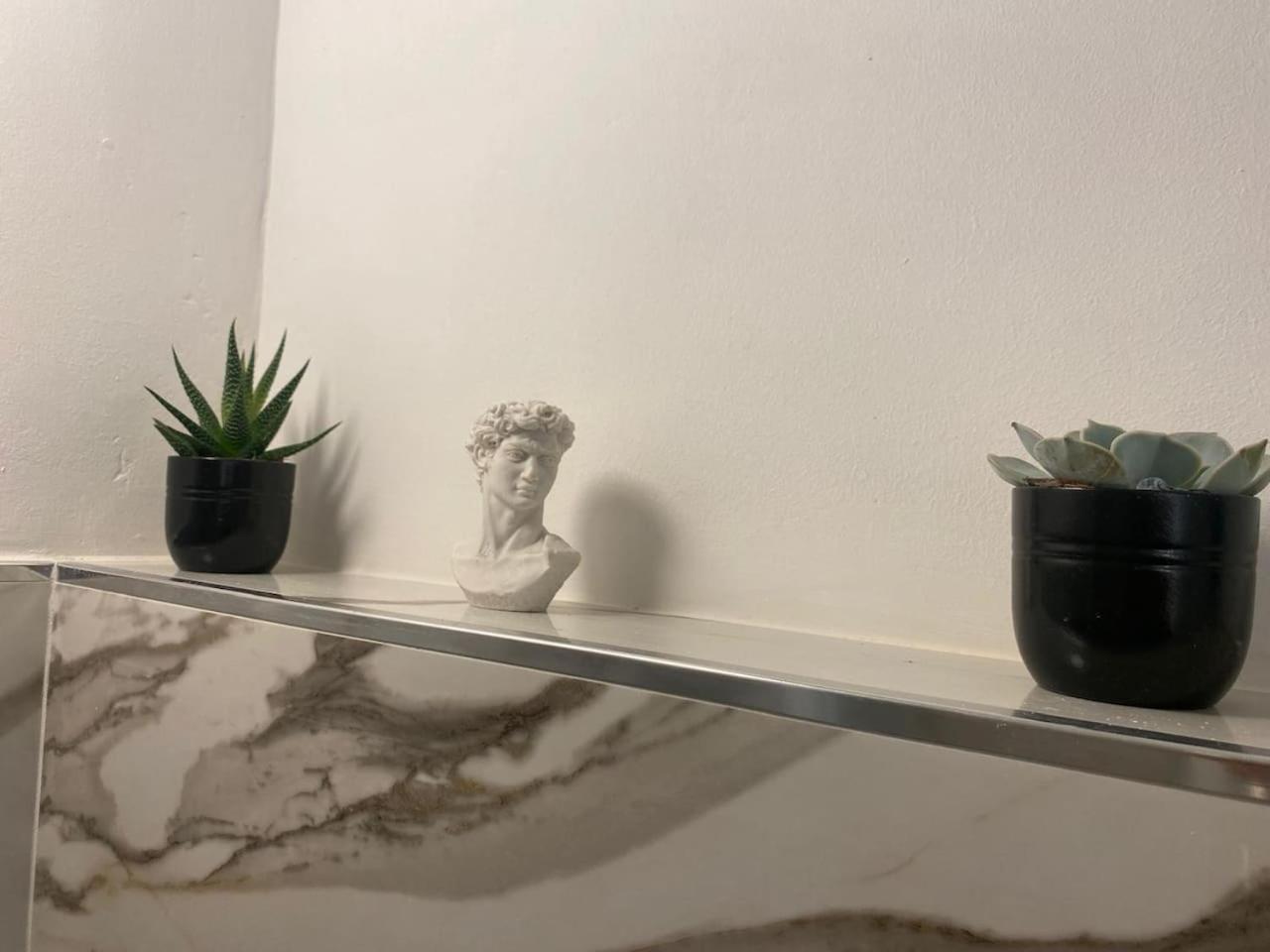 Apartment Flat In Centro Storico La Casa Di Luna Florenz